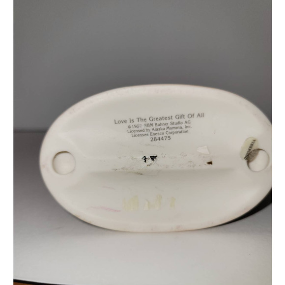 Kim Anderson’s Enesco 1997 Figurine Love is the Greatest Gift of All 284475 - Picture 6 of 8